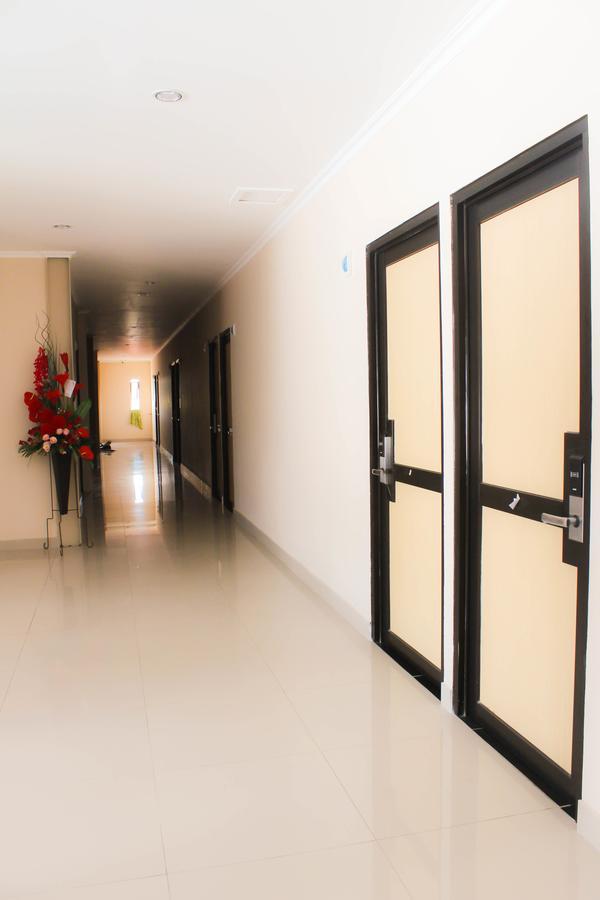 Intech Hostel Бандунг Екстер'єр фото